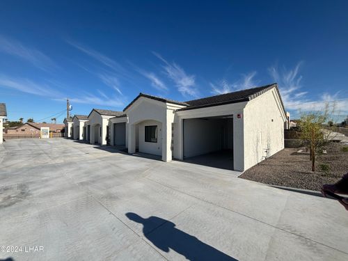 a-2661 Tonto Dr, Lake Havasu City, AZ, 86406-6501 | Card Image
