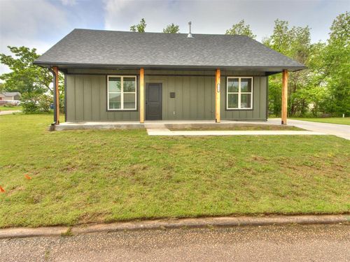 605 W Franklin Street, Shawnee, OK, 74804 | Card Image