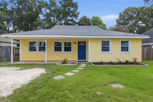 949 Norval St, Mandeville, LA, 70448-2454 | Card Image