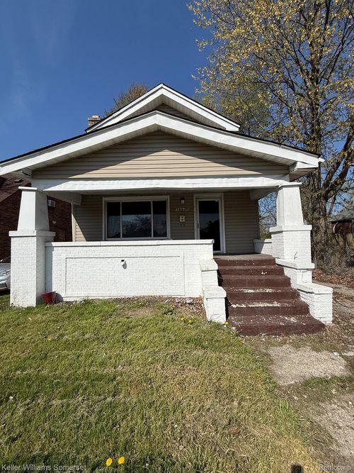 14045 Sussex St, Detroit, MI, 48227-2121 | Card Image