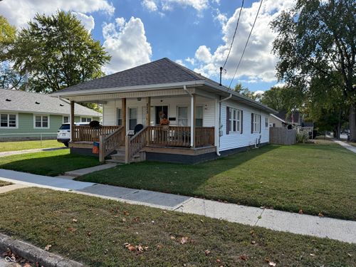 225 Vine St, Chesterfield, IN, 46017-1622 | Card Image