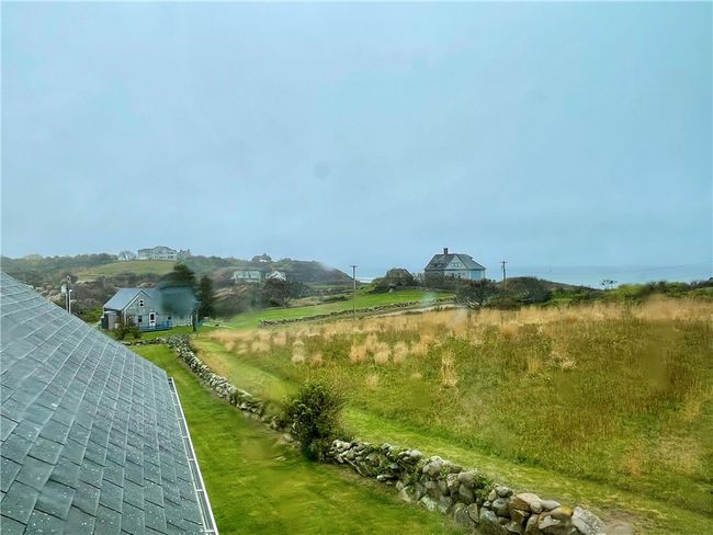 899 Cooneymus Rd, House other with 5 bedrooms, 4 bathrooms and 4 parking in Block Island RI | Image 24