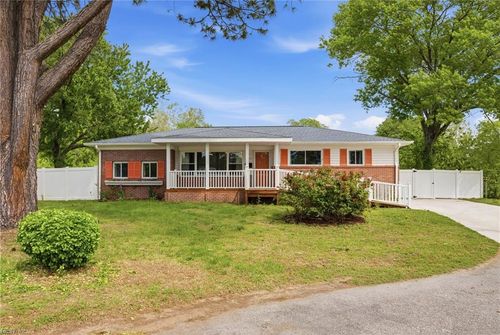 5429 Lake Ridge Cir, Norfolk, VA, 23502 | Card Image