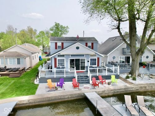 2122 Wolfs Point Dr, Rochester, IN, 46975-7697 | Card Image