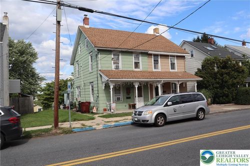 2223 N 1st Ave, Whitehall, PA, 18052-3905 | Card Image