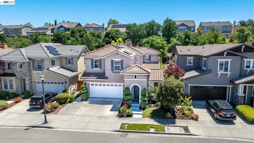 1556 Banbury Dr, San Ramon, CA, 94582-5784 | Card Image