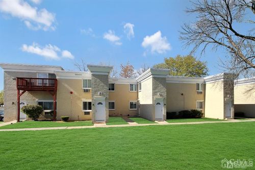 apt-2b-11 Lake Ave, East Brunswick, NJ, 08816-1822 | Card Image