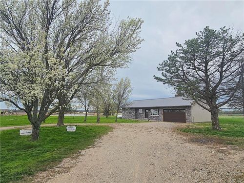 25237 Nw Barton Rd, Westphalia, KS, 66093-8303 | Card Image