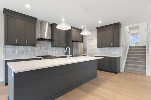 125 Southborough Cres, Cochrane, AB, T4C3J3 | Card Image