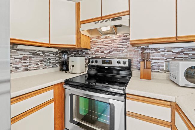 APT-5 - 33 River Front Dr, Condo with 1 bedrooms, 2 bathrooms and null parking in Manchester NH | Image 7