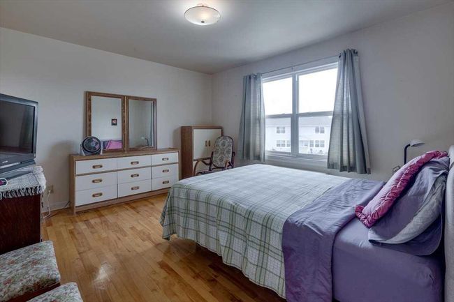 18 Poplar Cres, Home with 3 bedrooms, 2 bathrooms and 1 parking in Springbrook AB | Image 17