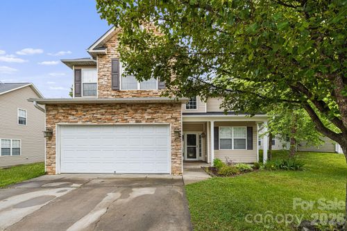 52 Black River Rd, Fletcher, NC, 28732-7902 | Card Image