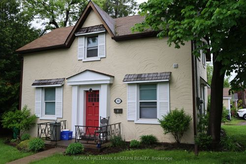 310 Edinburgh St, Peterborough, ON, K9H3E8 | Card Image