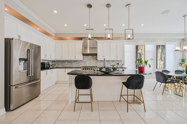 39 Munsie Dr, House other with 6 bedrooms, 7 bathrooms and 4 parking in Nobleton ON | Image 16