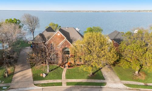 8809 Creekside Dr, Rowlett, TX, 75089-8629 | Card Image