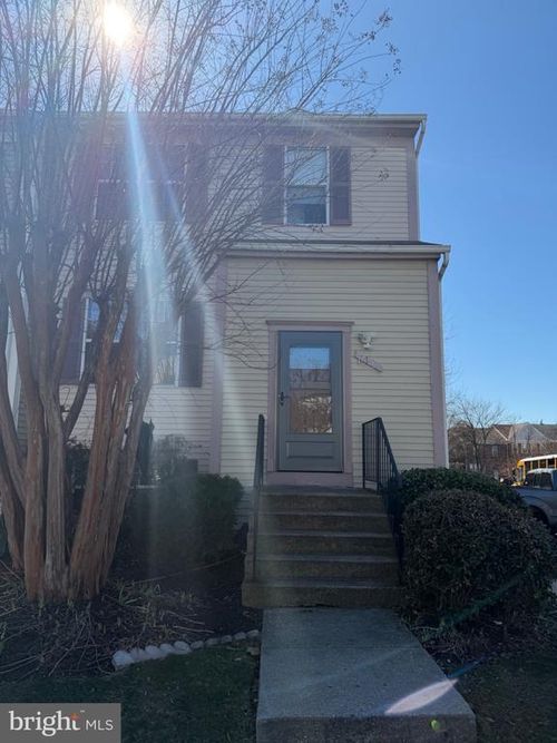 90-12150 Turnstone Ct, SILVER SPRING, MD, 20904-1960 | Card Image