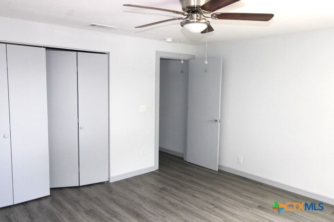 203 Spring St, House other with 4 bedrooms, 3 bathrooms and null parking in Lampasas TX | Image 21