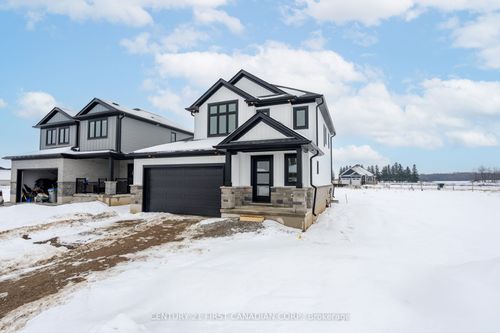 64 Postma Cres, Ailsa Craig, ON, N0M1A0 | Card Image