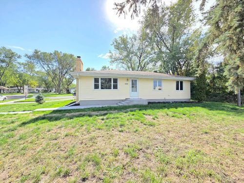 5201 W 84th St, Bloomington, MN, 55437-1307 | Card Image