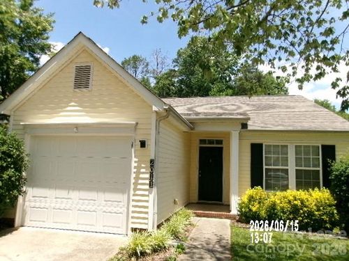 2011 Kansas City Dr, Monroe, NC, 28110-8307 | Card Image