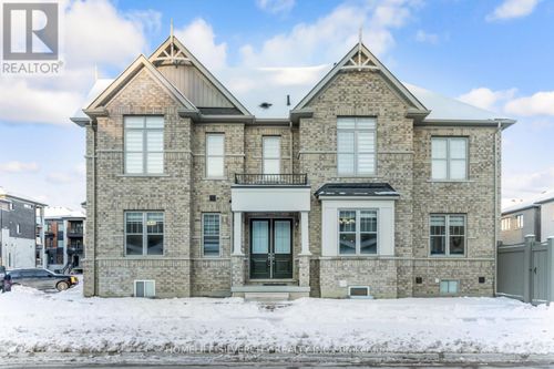 {{alt}} | Card Image