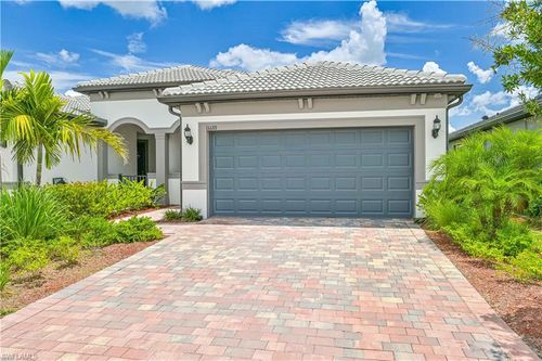 16688 Rolling Rock Blvd, ALVA, FL, 33920-4708 | Card Image