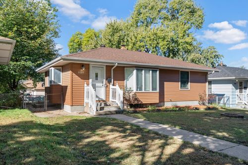 5037 Thomas Ave N, Minneapolis, MN, 55430-3339 | Card Image