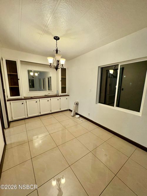 spc-29-610 E Pine Ave, Lompoc, CA, 93436-0829 | Card Image