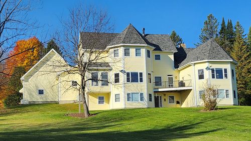 4647 Lake Rd, Newport Ctr, VT, 05857-9471 | Card Image