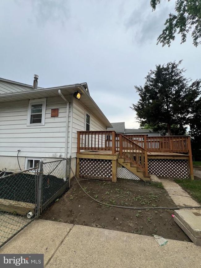 41 N Clinton Ave, House other with 3 bedrooms, 1 bathrooms and null parking in MAPLE SHADE NJ | Image 25
