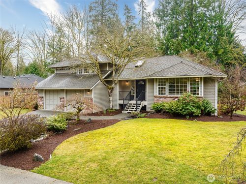 17215 Ne 132nd Place, Redmond, WA, 98052 | Card Image