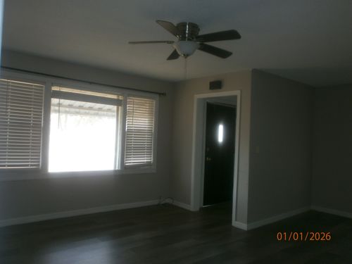 1320 N Wheeler St, Mcpherson, KS, 67460-2621 | Card Image