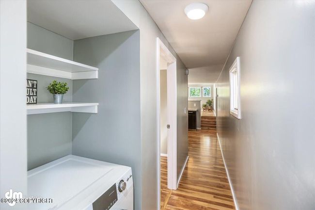 35-Laundry_Hallway_IMG_6260 | Image 30