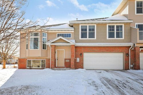 20028 Heritage Dr, Lakeville, MN, 55044-6863 | Card Image