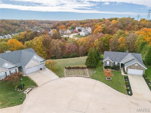 11 Fox Trotter Ct, High Ridge, MO, 63049-1770 | Card Image