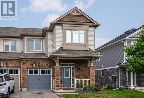 26 Postmaster Dr, Kitchener, ON, N2R0J2 | Card Image
