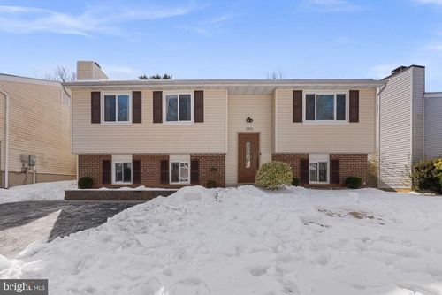 19013 Quail Valley Blvd, GAITHERSBURG, MD, 20879-1742 | Card Image