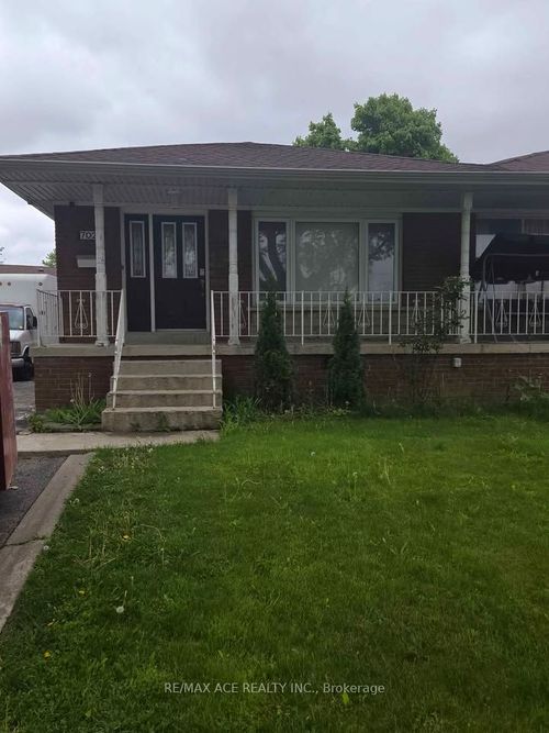 main-7022 Chigwel Crt, Mississauga, ON, L4T1N4 | Card Image