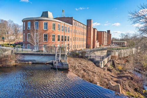 unit-304-10 Main St, Berlin, CT, 06037-2661 | Card Image