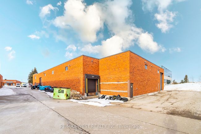 390 Bradwick Dr, Home with 0 bedrooms, 5 bathrooms and 100 parking in Concord ON | Image 40