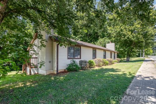 3131 Vestal Pl, Charlotte, NC, 28212-6653 | Card Image