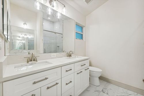 422 Lucky Ln, Delray Beach, FL, 33444-8147 | Card Image