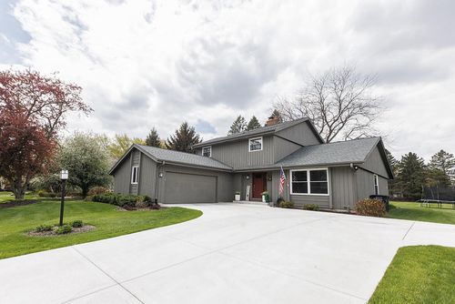4 Cherrywood Court, Wind Point, WI, 53402 | Card Image