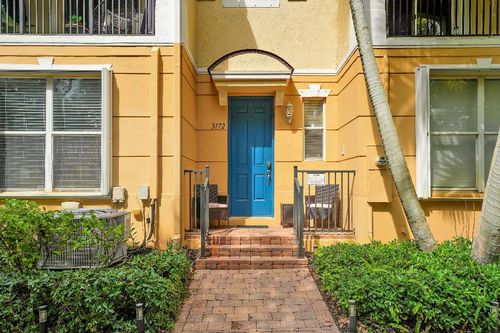 3172 N Greenleaf Circle, Boynton Beach, FL, 33426 | Card Image