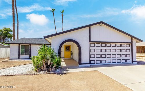 2104 N Pennington Dr, Chandler, AZ, 85224-2672 | Card Image
