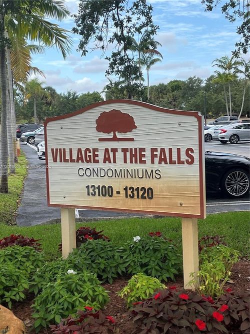 b-208-13120 Sw 92nd Ave, Miami, FL, 33176-5710 | Card Image