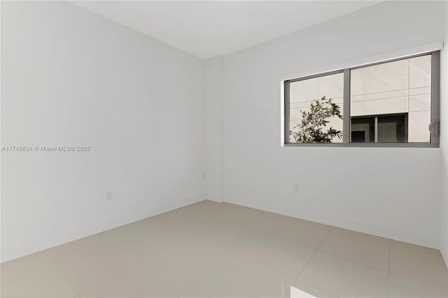6A-S - 9940 W Bay Harbor Dr, Condo with 2 bedrooms, 2 bathrooms and null parking in Bay Harbor Islands FL | Image 10