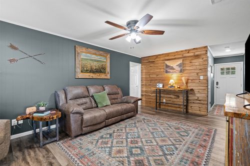 13800 Fm 1384, Justin, TX, 76247-3433 | Card Image