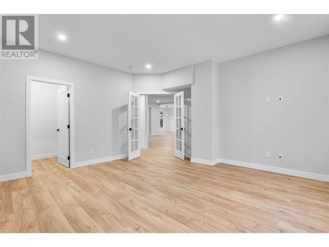 17 - 3100 Kicking Horse Dr, House other with 7 bedrooms, 6 bathrooms and 7 parking in Kamloops BC | Image 29