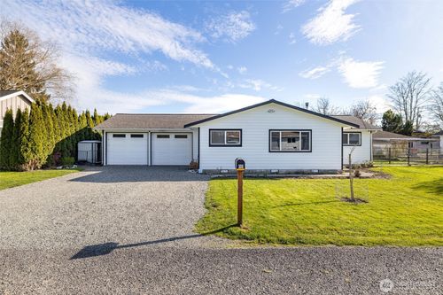 308 Baker St, Everson, WA, 98247-9123 | Card Image